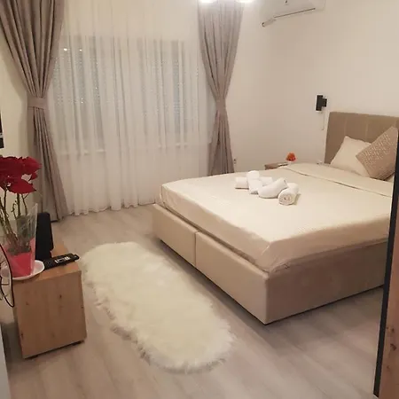 City Diamond Apartment Skopje Exterior photo